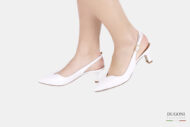 Slingback con scollo a cuore in pelle bianca <br/>D1489 COLLEZIONE SPOSA